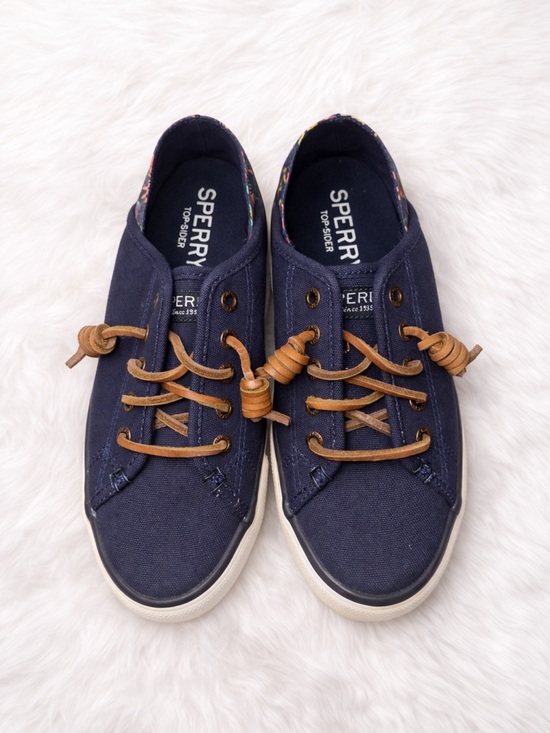 Sperry Shoes - Sperry Top-Sider Navy Canvas Sneakers Floral Heel Women’s Size 6
